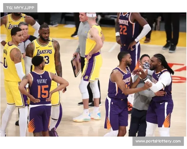 格林伍德10球领跑射手榜,帕尼切利9球、勒保罗8球分列二三位 格林伍德10球领跑射手榜,帕尼切利9球、勒保罗8球分列二三位