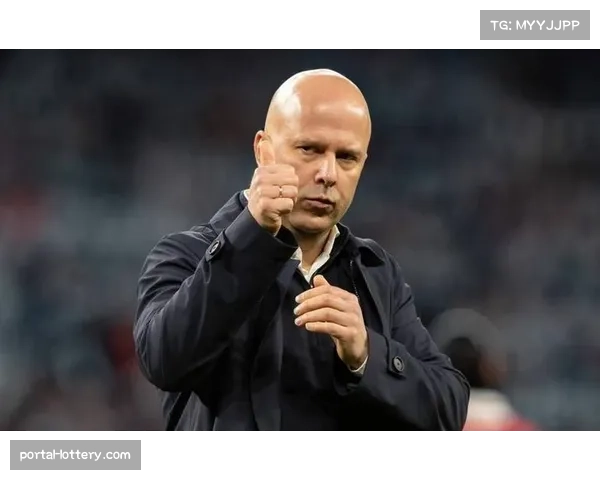 萨拉赫与斯洛特矛盾公开化:球星权力与教练权威的博弈